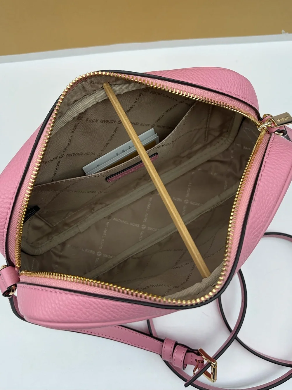 Michael Kors JET SET TRAVEL LARGE LOGO DEBOSSED CAMERA CROSSBODY BAG NWT